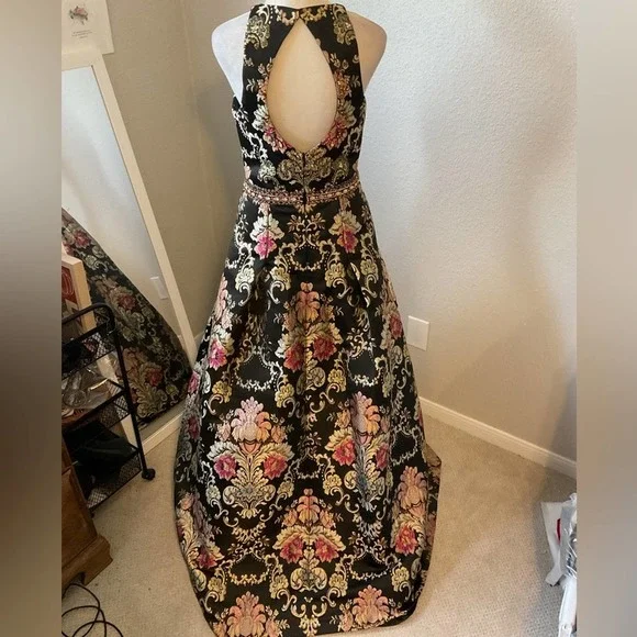 Jovani 48394 Metallic Floral Beaded Gown Size 6 Multi Color - Picture 7 of 15